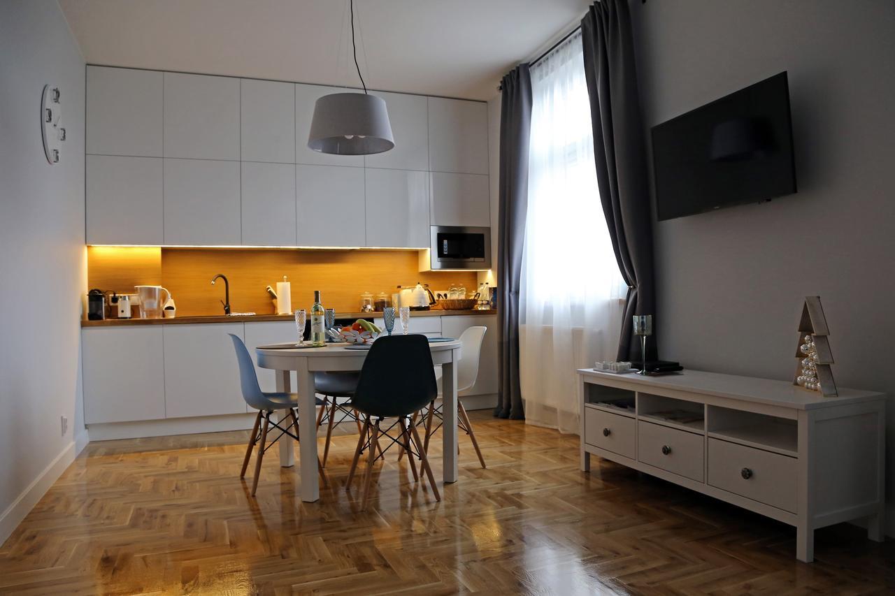 Grey Apartments Kosciuszko Krakow Bagian luar foto